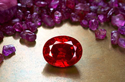 Billie Hughes reports the results from low-temperature heat treatment experiments on Burmese ruby.