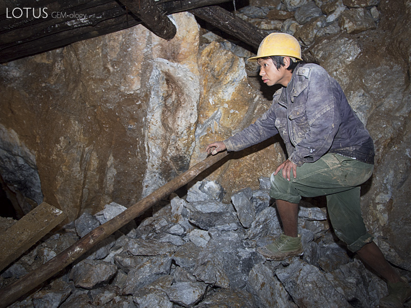 Figure 7. Quarrying in Bawpadan, in Myanmar&rsquo;s Mogok Stone Tract.&nbsp;Photo: E. Billie Hughes